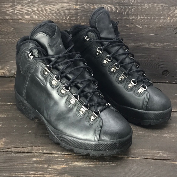 nike air karst acg